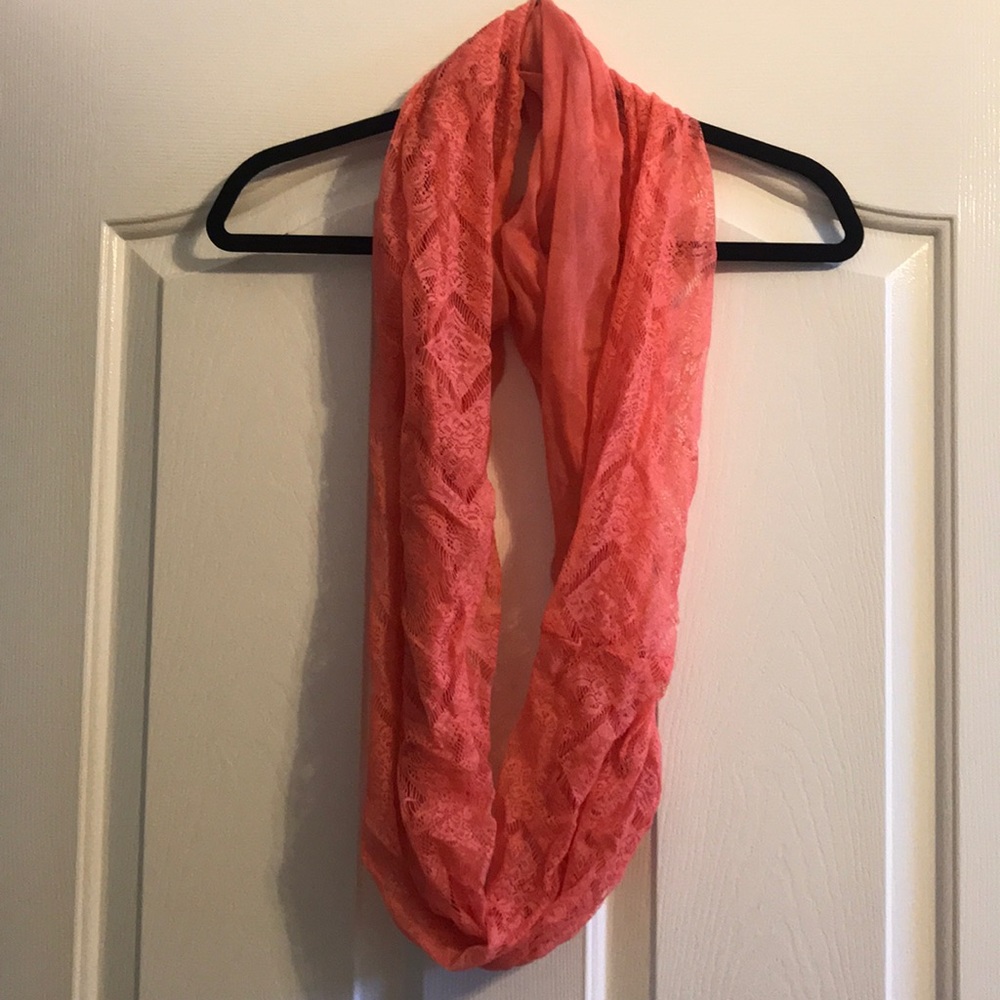 Infinity scarf